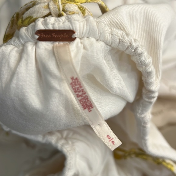 NWOT Free People White Dress size Small - Picture 4 of 5